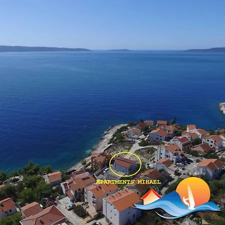 In Okrug Gornji With Two-bedrooms 2 Apartment *