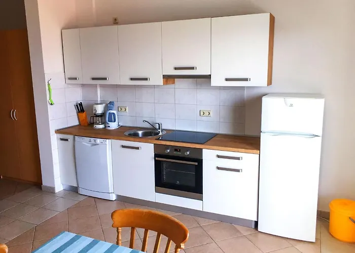 In Okrug Gornji With Two-bedrooms 2 * 特罗吉尔